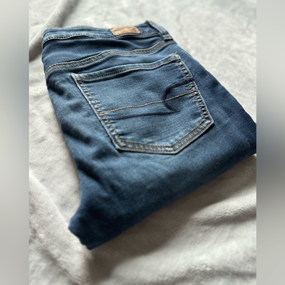 American Eagle - Mid-Rise Super Stretch Crop Jeggings (Capris) - Size 4L